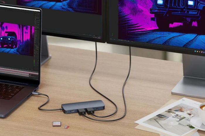 Cổng Chuyển Hyperdrive Next 11 Port Dual 4K60Hz Hdmi UsbC HD4006GL hỗ trợ màn hình kép 4K60Hz đối với PC và Chromebook. Cổng Chuyển Hyperdrive Next 11 Port Dual 4K60Hz Hdmi UsbC HD4006GL hỗ trợ màn hình kép 4K60Hz đối với PC và Chromebook.