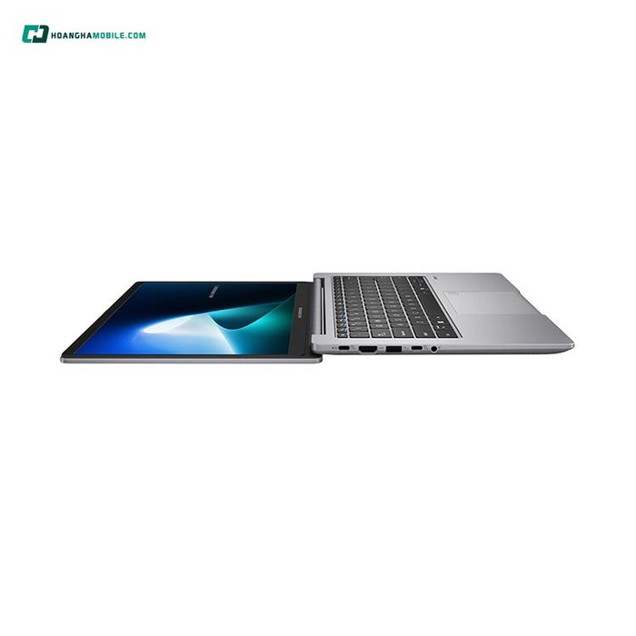 Webcam HD, bảo mật tốt, thiết kế gọn nhẹ.