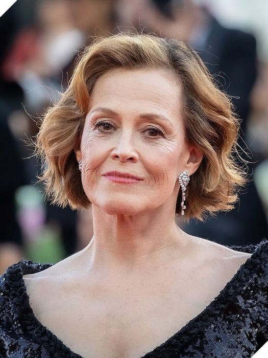 Chân dung nữ diễn viên Sigourney Weaver.