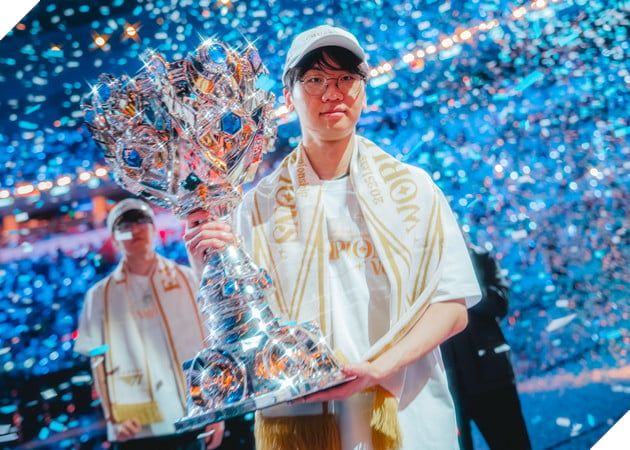 LMHT: Những tin đồn gần đây nhất về đội hình T1 mùa giải 2026 (phần 2)