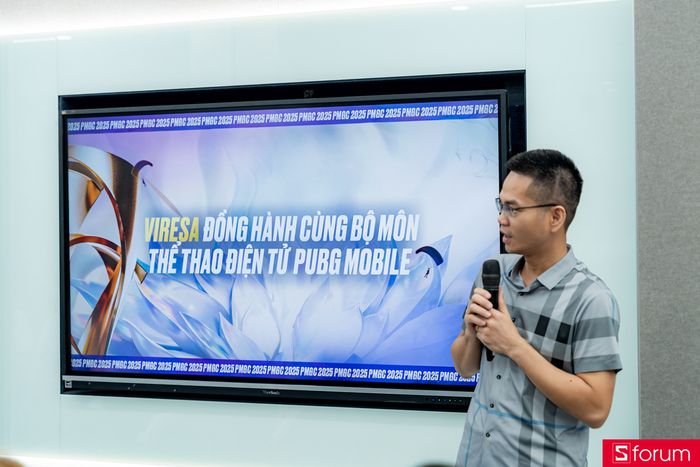 Đại diện Hội Thể thao điện tử giải trí Việt Nam, ông Đỗ Việt Hùng, đã có cuộc chia sẻ với báo chí và các vận động viên