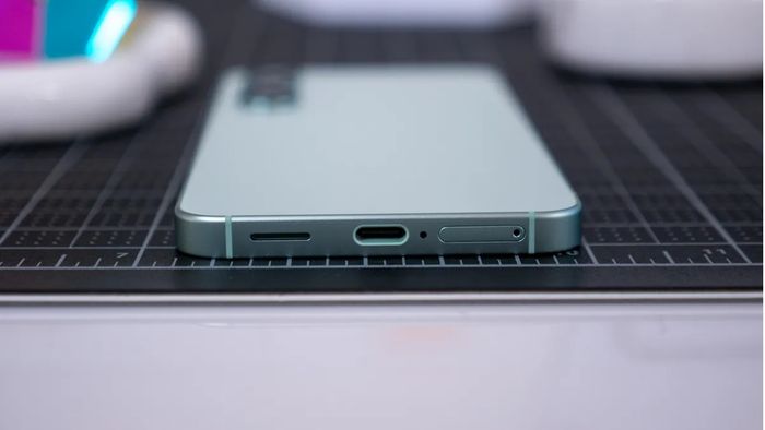 Galaxy S26 Ultra dự kiến sẽ hỗ trợ sạc nhanh có dây 60W và sạc không dây 25W.