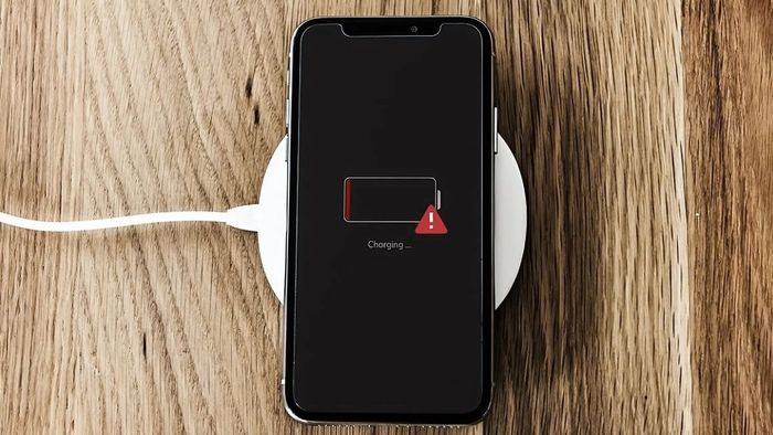 Dấu hiệu nhận diện khi iPhone sạc lâu đầy pin