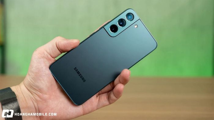dien-thoai-samsung-galaxy-s22-gia-bao-nhieu-co-tot-khong-danh-gia-chi-tiet-2
