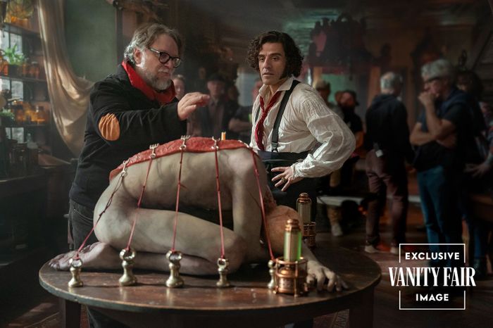 Guillermo del Toro đối thoại với quá khứ