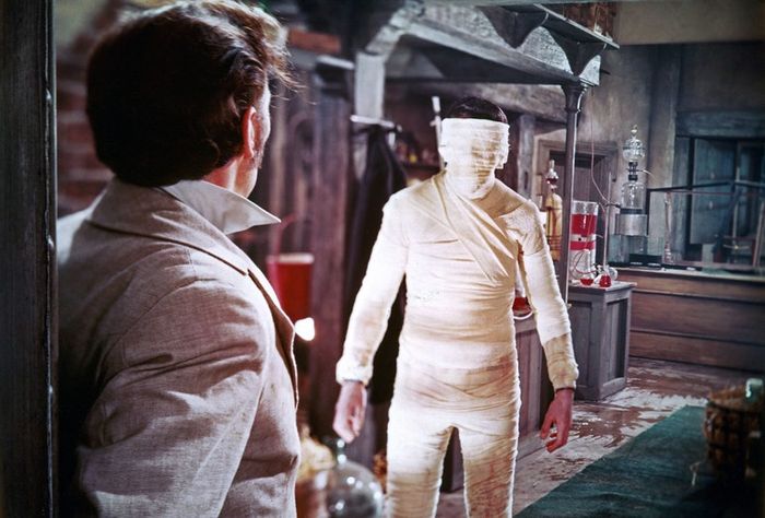 Terence Fisher cảm nhận sự khiếp sợ