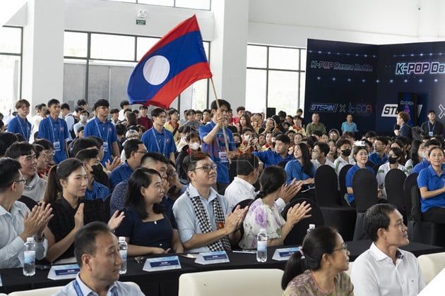 ECA 2025: Tổng Hợp Kết Quả Ngày Khai Mạc Hai Bộ Môn LMHT và Đột Kích 4