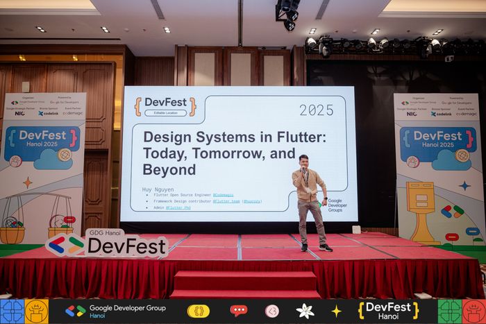 Diễn giả Huy Nguyễn – Kỹ sư Mã nguồn mở về Flutter tại Codemagic, chia sẻ trong Tech Talk Design Systems in Flutter: Today, Tomorrow, and Beyond