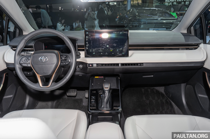 Toyota Corolla 2026 2025-11-22 lúc 10.45.18.png