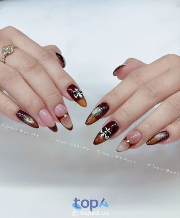 T.Nail.Beauty