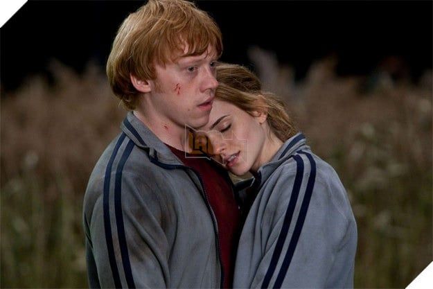 Chân dung Rupert Grint cùng bạn diễn trong loạt phim 