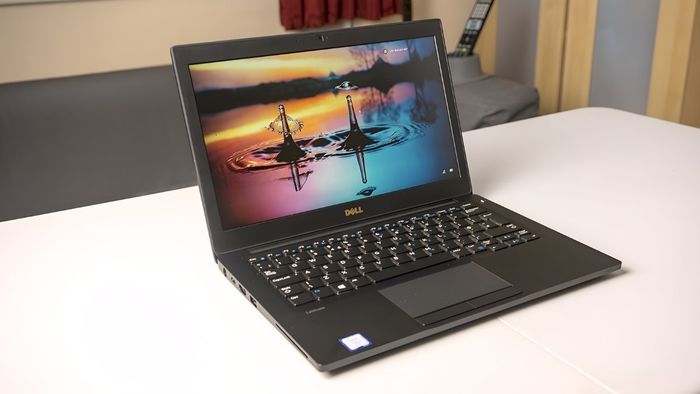 Dell Latitude 7280 vẫn nằm trong danh mục sản phẩm được Dell hỗ trợ kỹ thuật đầy đủ.