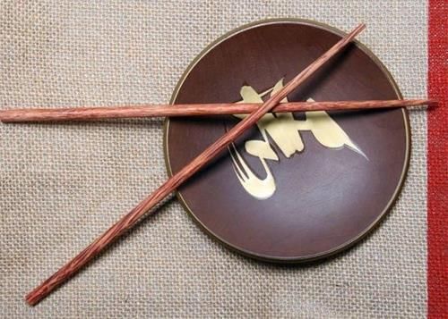 Kieng de dua lon xon