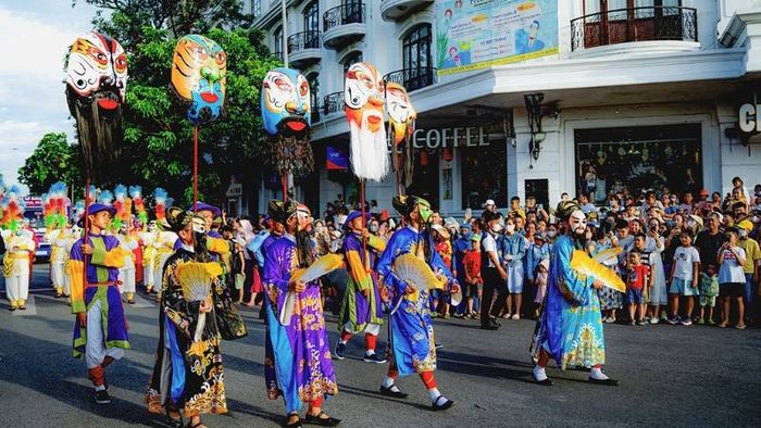 Việc Huế trở thành thành phố trực thuộc Trung ương mở ra nhiều cơ hội phát triển mạnh mẽ cho thành phố.