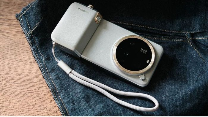 Photography Kit của Xiaomi 17 Ultra có thể hỗ trợ công nghệ sạc nhanh Xiaomi Hyper Wired Fast Charging 90W.