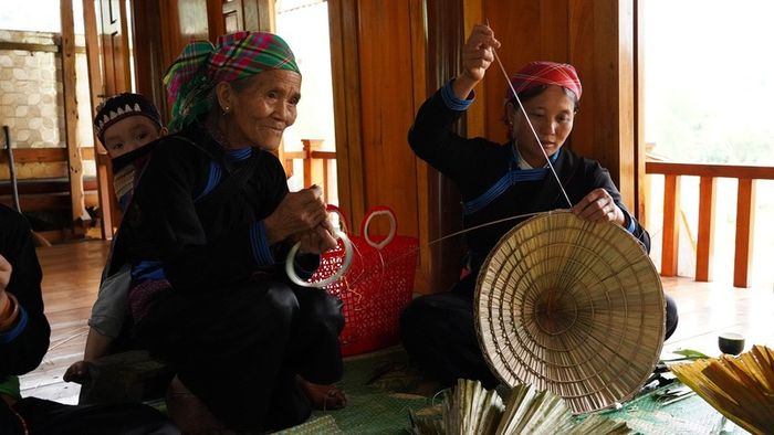 Có một Bản Liền như một thế giới cổ tích ẩn sâu giữa núi rừng Bắc Hà.
