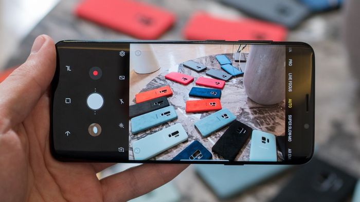 Mẹo kiểm tra camera của điện thoại trước khi quyết định mua
