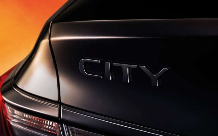 2025-Honda-City-Hybrid-The-Black-Outshine-Thailand-5-850x531.jpg