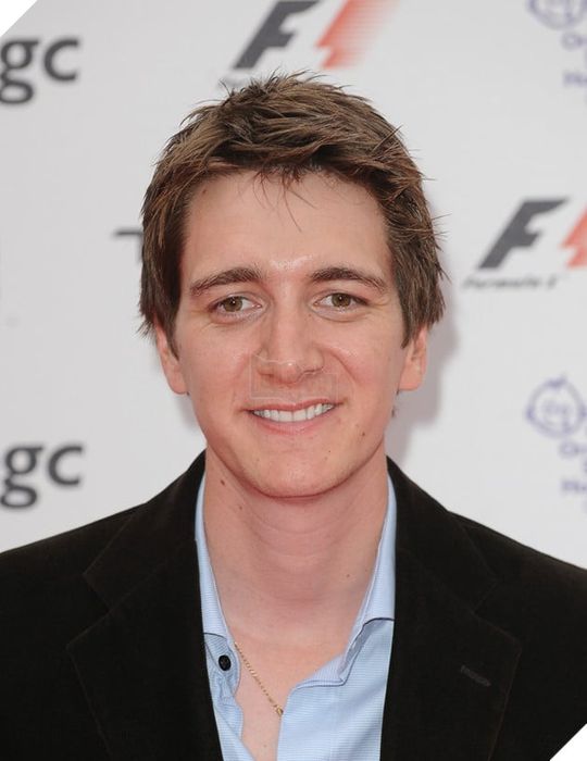 Hình ảnh của nam diễn viên Oliver Phelps.