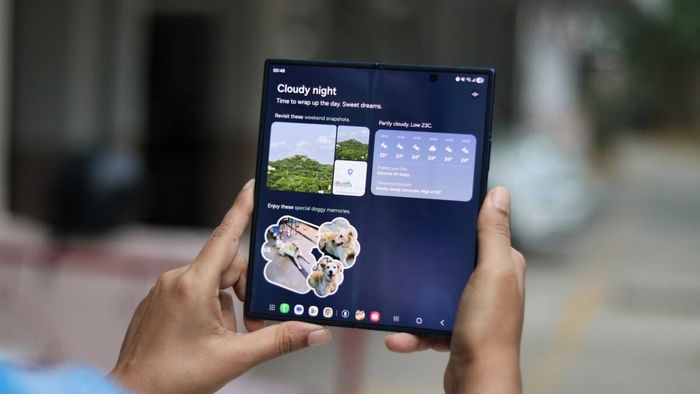 Galaxy Z Fold8 được kỳ vọng sẽ trang bị pin lớn hơn và hỗ trợ sạc nhanh hơn, nâng cao trải nghiệm người dùng.