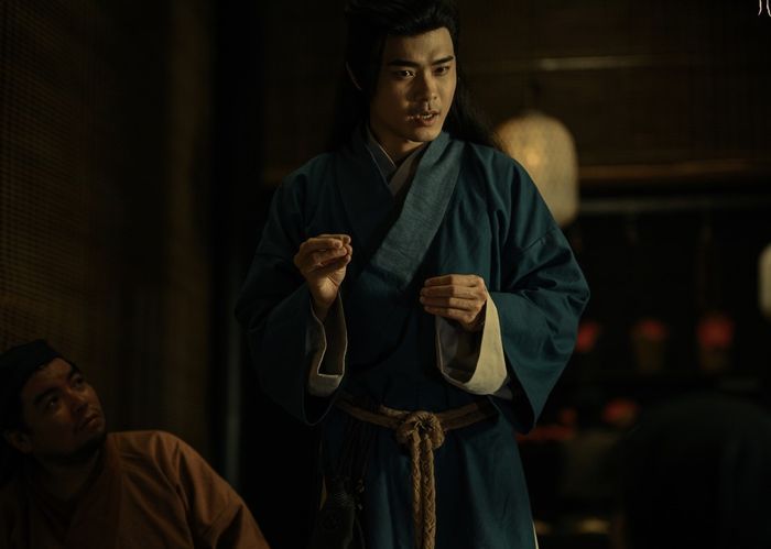 Nhân vật Phan Cuồng có những câu thoại hài hước nhưng lại thiếu sức hút.