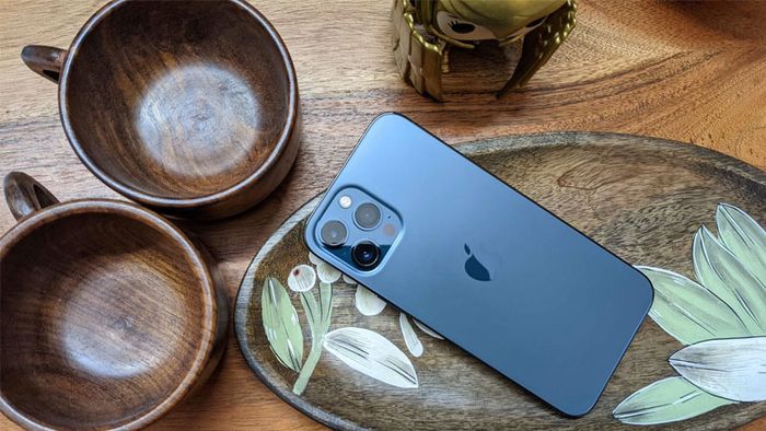 iphone-12-pro-2