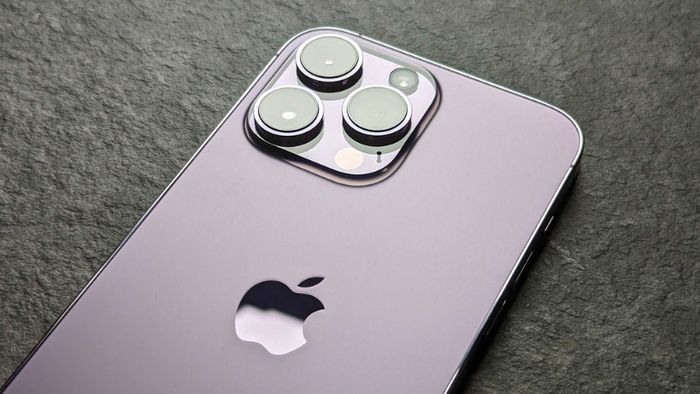 iPhone-14-Pro-Max-4