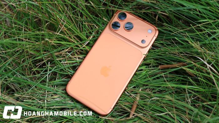 iPhone-17-Pro-Max-2TB-1