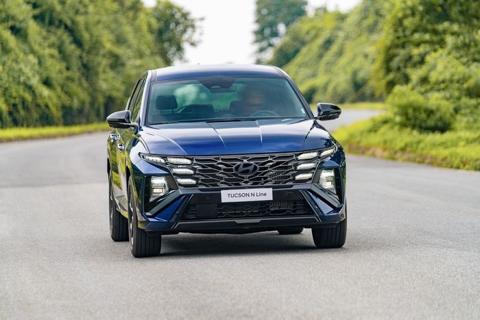 Hyundai Tucson.jpg