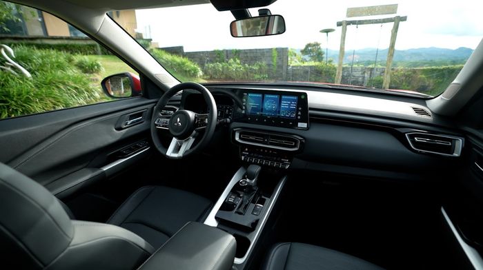 Mitsubishi Destinator 2026--3.jpg