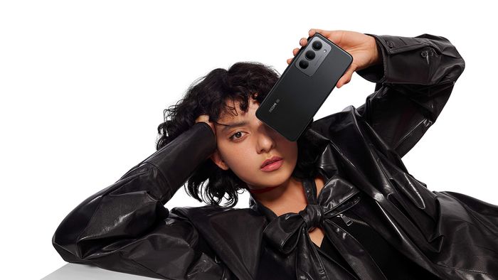 Redmi 15 5G sở hữu chất lượng hoàn thiện xuất sắc