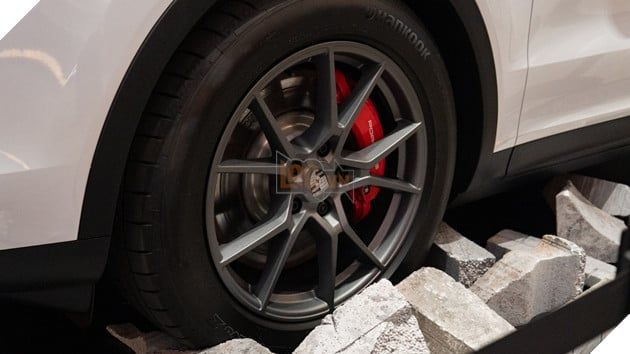 Giải PMGC 2025: Porsche Cayenne Đẳng Cấp Đang Đón Chờ FMVP Của Giải Đấu 7