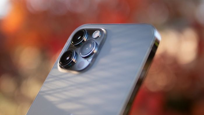 gia-iPhone-12-Pro-Max-1