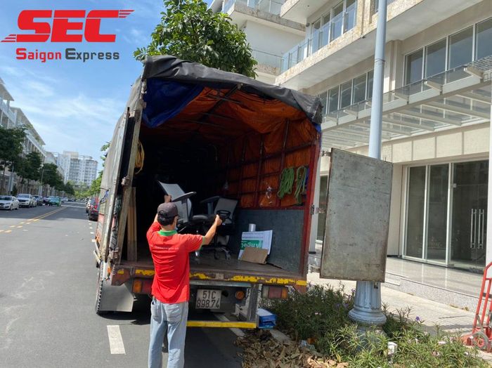 Taxi Tải Sài Gòn hình ảnh minh họa 2
