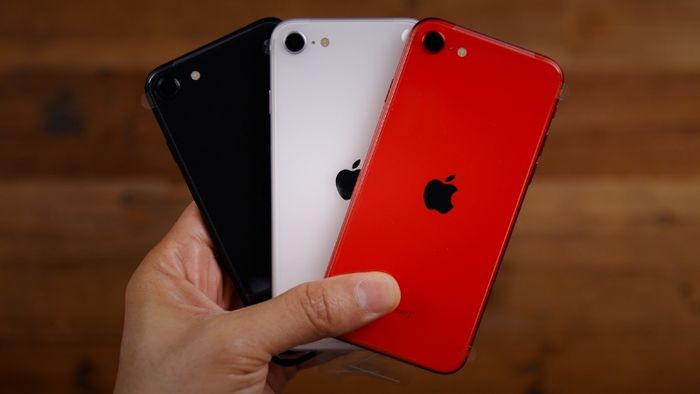 iPhone-SE-18