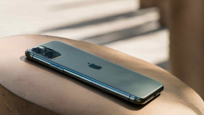 gia-iPhone-11-Pro-Max-5