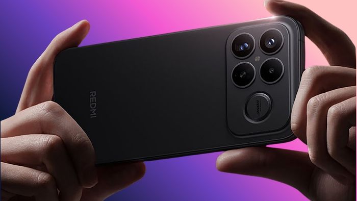 Viên pin được tiết lộ này là một sự nâng cấp đáng kể so với mức 7,560mAh trên Redmi K90 Pro Max