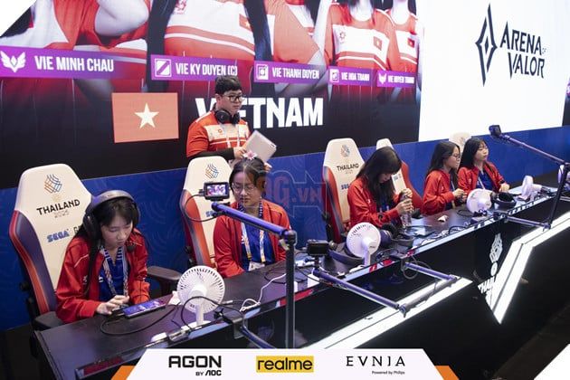SEA Games 33: Lý Do Xạ Thủ Nữ Đội Tuyển Liên Quân Mobile Thái Lan Bị Thay Ra Giữa Trận