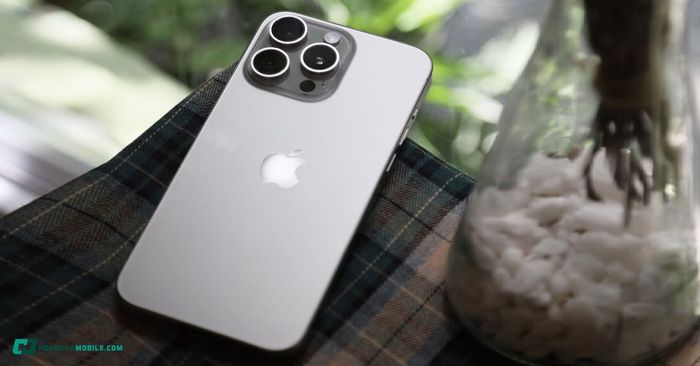 iphone-15-pro-max-256gb-thumb