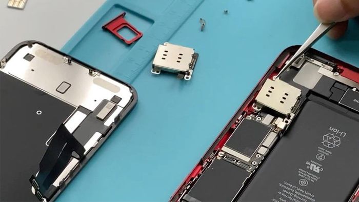 man-hinh-iphone-11-3