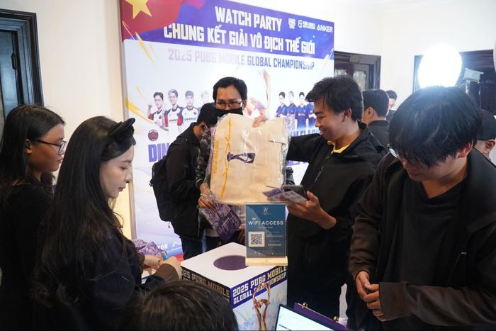 Những phần quà ý nghĩa đã được gửi tặng tới các fan, mang đến niềm vui và sự ghi nhận xứng đáng cho sự ủng hộ của họ.