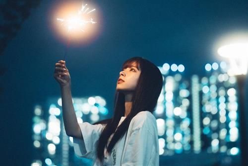 chòm sao may mắn từ Giáng Sinh đến Tết Dương