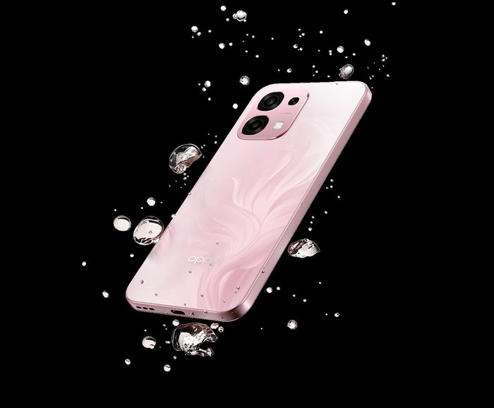 OPPO A6 5G được trang bị khả năng chống nước và bụi đạt chuẩn, giúp bảo vệ máy trong mọi điều kiện thời tiết.