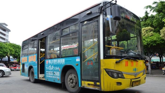 Xe bus công cộng đến Hồ Bảo Phong