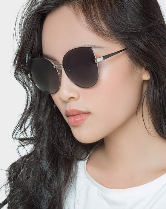 Hình ảnh Kính mắt Juno 2