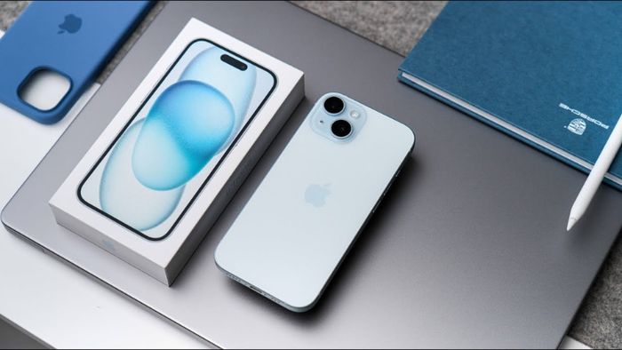 iPhone-15-cu-16