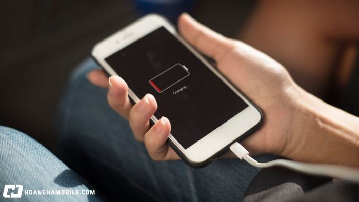 tai-sao-iphone-dang-sac-bi-dung-5-nguyen-nhan-va-cach-khac-phuc-ngay-6