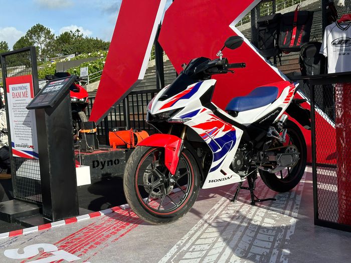 Honda Winner R.jpg