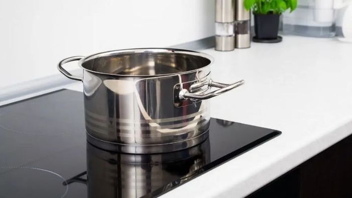 nồi-bếp-từ-là-gi-cách-chọn-nồi-cho-bếp-từ-dung-chuan-8