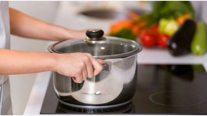 nồi-bếp-từ-là-gi-cách-chọn-nồi-cho-bếp-từ-dung-chuan-7